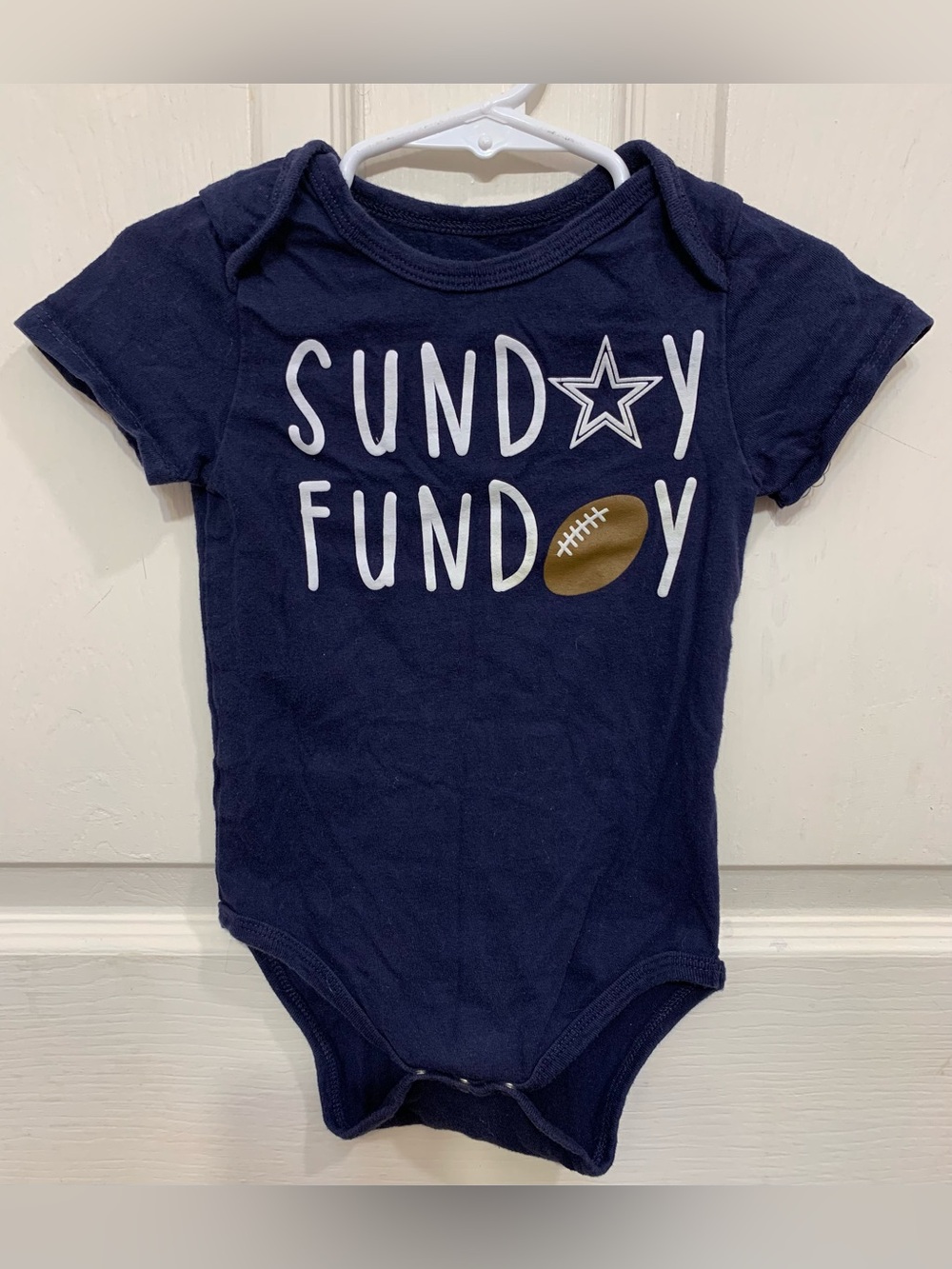 NFL Dallas Cowboys "Sunday Funday" Football 18mon Bodysuit. 4019